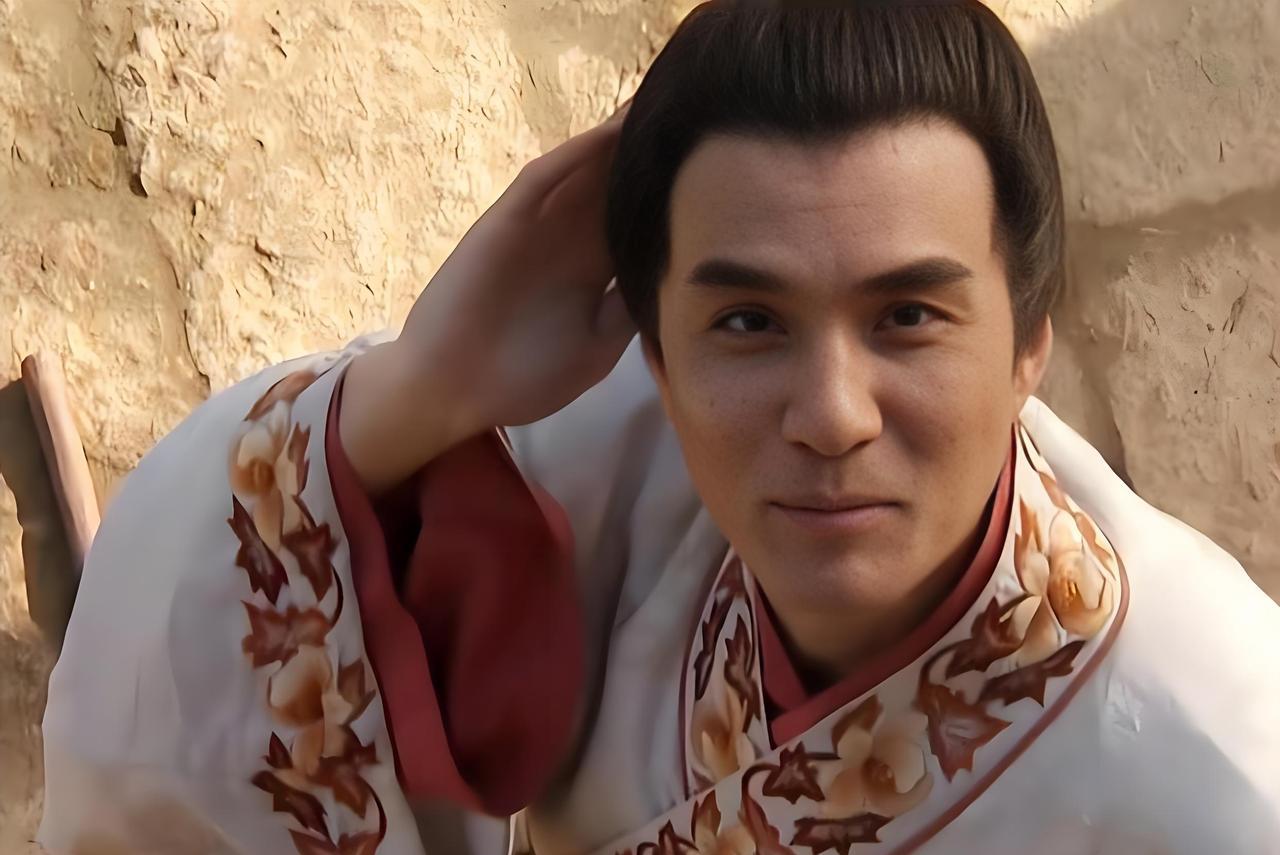 西门庆，为什么姓“西门”？说出来也许你不信，这取自严世蕃的字——“东楼”！说到