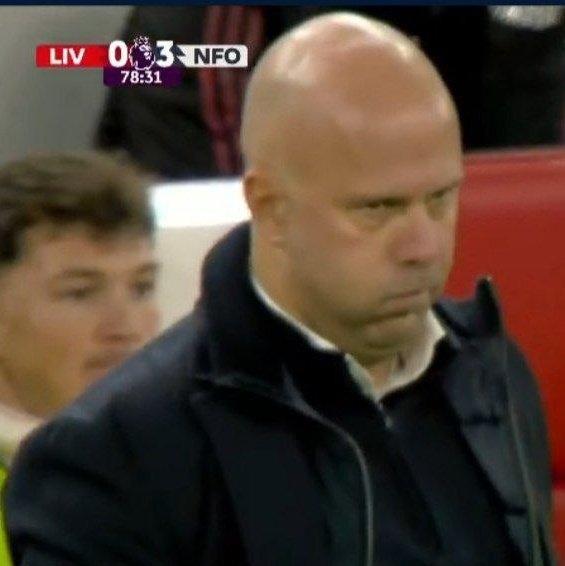 七战一胜、下课在即英超第12轮一场焦点战，利物浦坐镇安菲尔德球场迎战排名倒数的