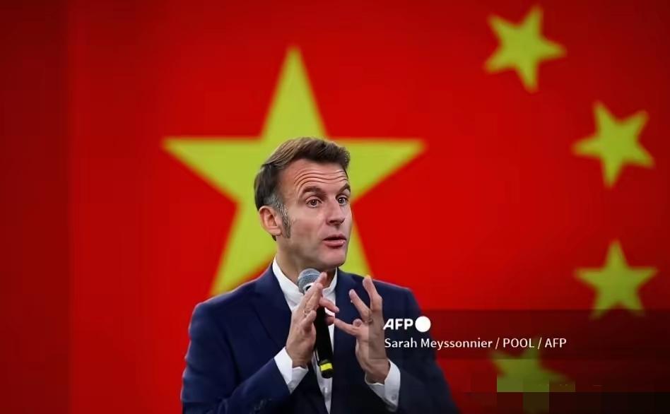 火出圈？火到国外去了…你看看人家法新社拍的照片，那就是看上去，绝对是不一样，