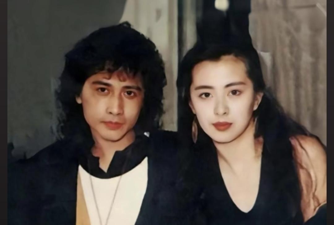 老一辈的港星王祖贤在最近的采访里说自己放下了悟道了，能坦然地面对一切真是放