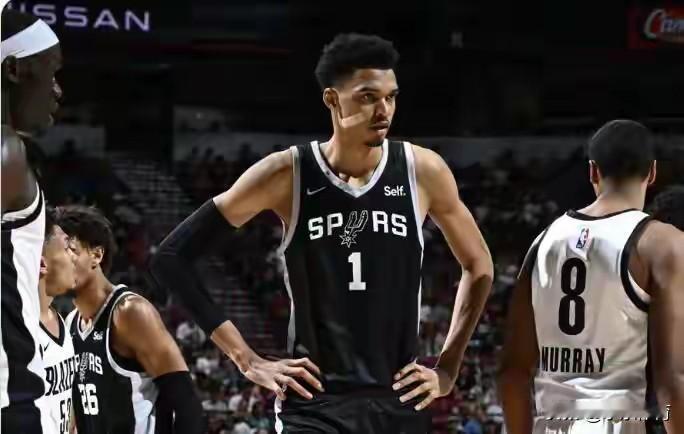 火箭队只要击败马刺就基本可以拿到10连胜目前，火箭队已经取得5连胜，如果在北京