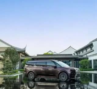 这就是赤裸裸的现实，你不得不信!油车30万：使用10年，油费10万，回收