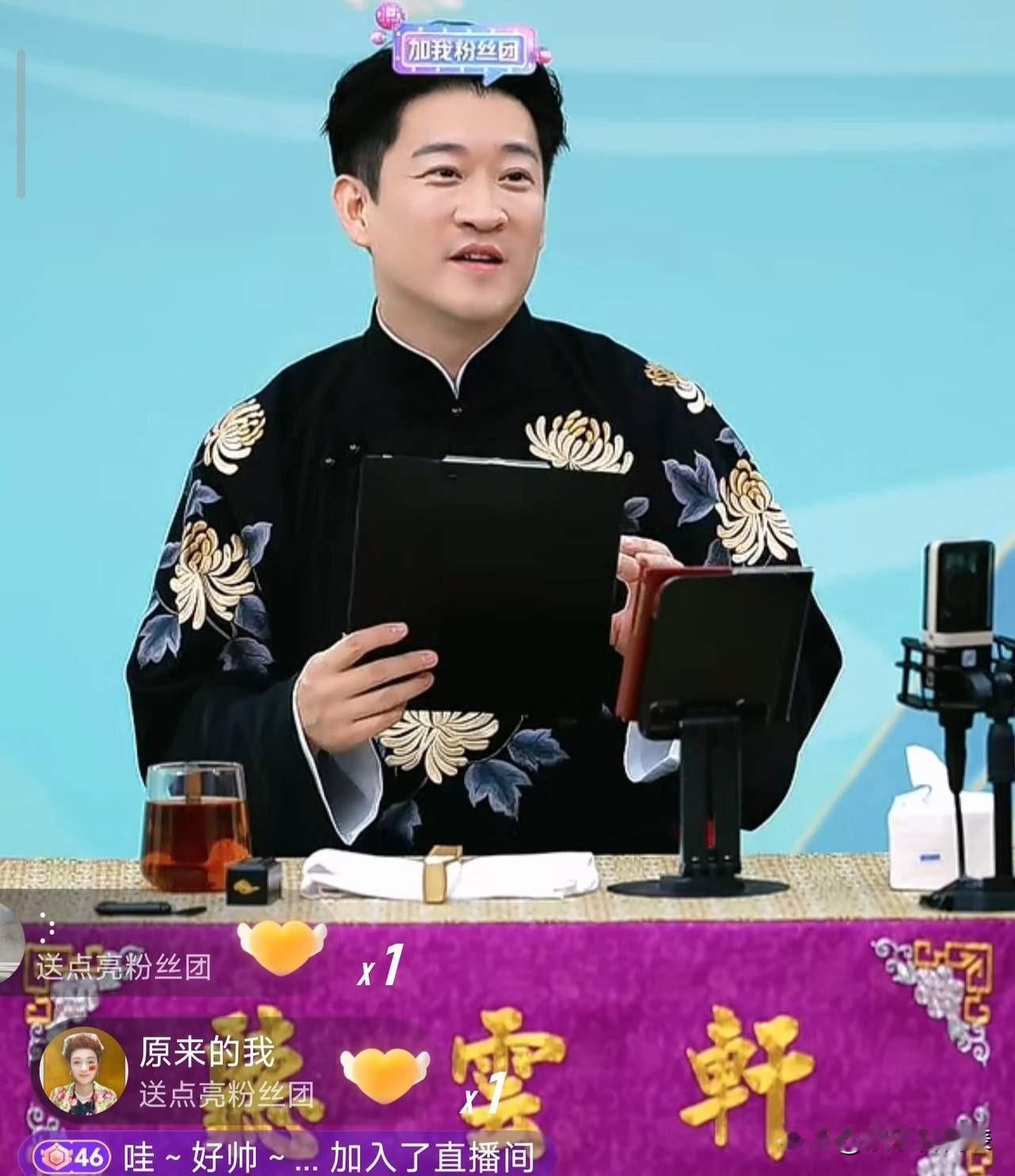 好家伙，曹云金直播诉苦，每月发薪200万压力山大。他最近在直播间坦言养团队不