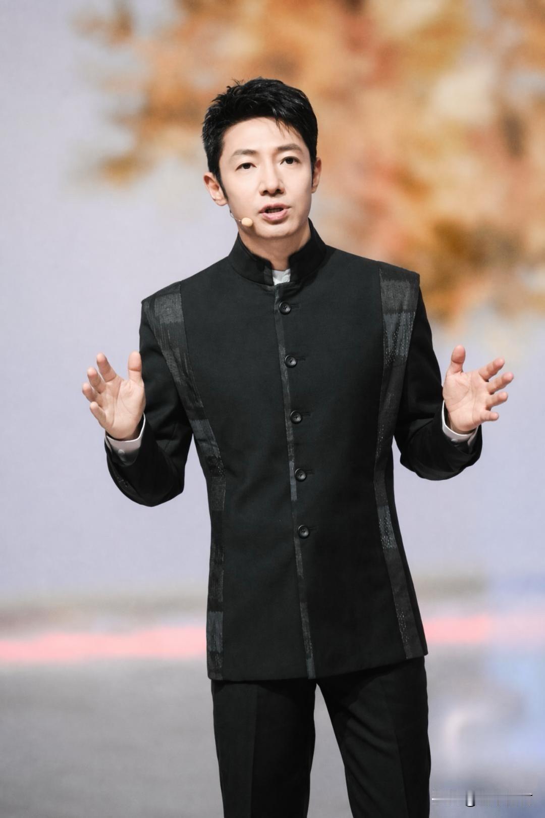如何看待撒贝宁荣获全国五一劳动奖章2026年4月28日，撒贝宁斩获全国五一劳