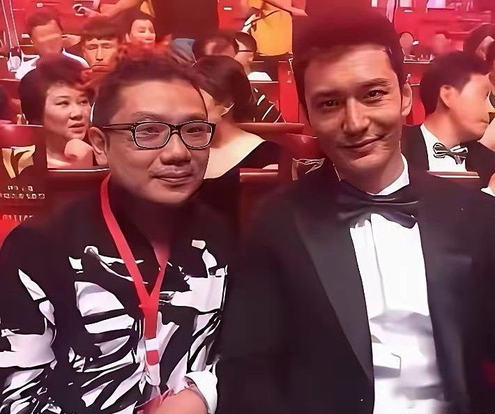 说真的，我真的替黄晓明感到无语。他才刚从叶柯的事情里脱身，就又摊上了程青松这档子