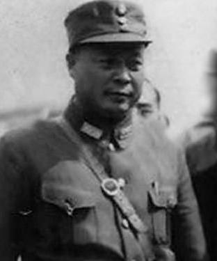 济南解放前夕，本已答应起义的国民党整编第96军军长吴化文突然犹豫不决，他的妻子林