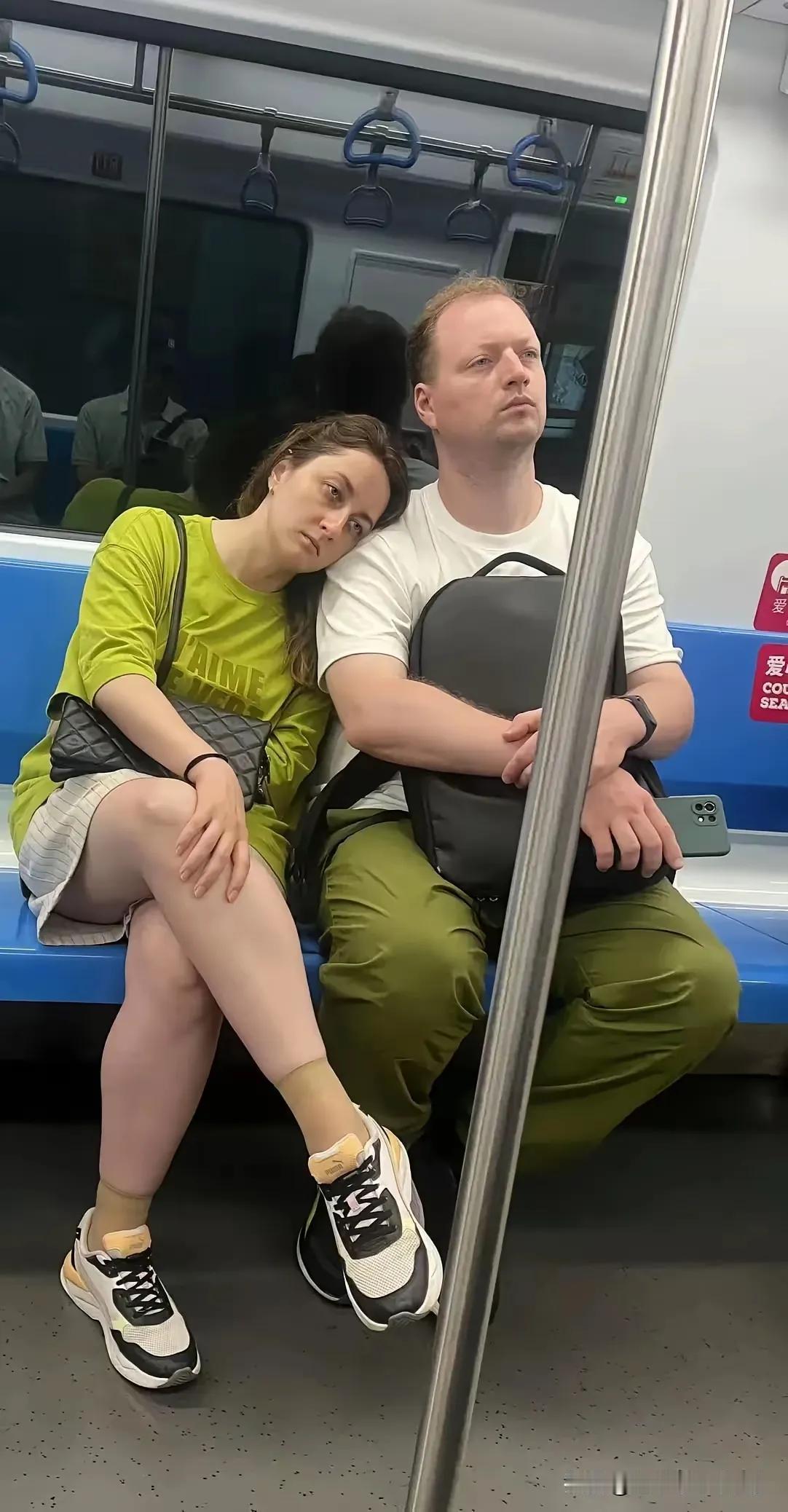 房价涨不涨，由什么决定？影响房价的因素之一，成本，包括地价，建安成本，以及营