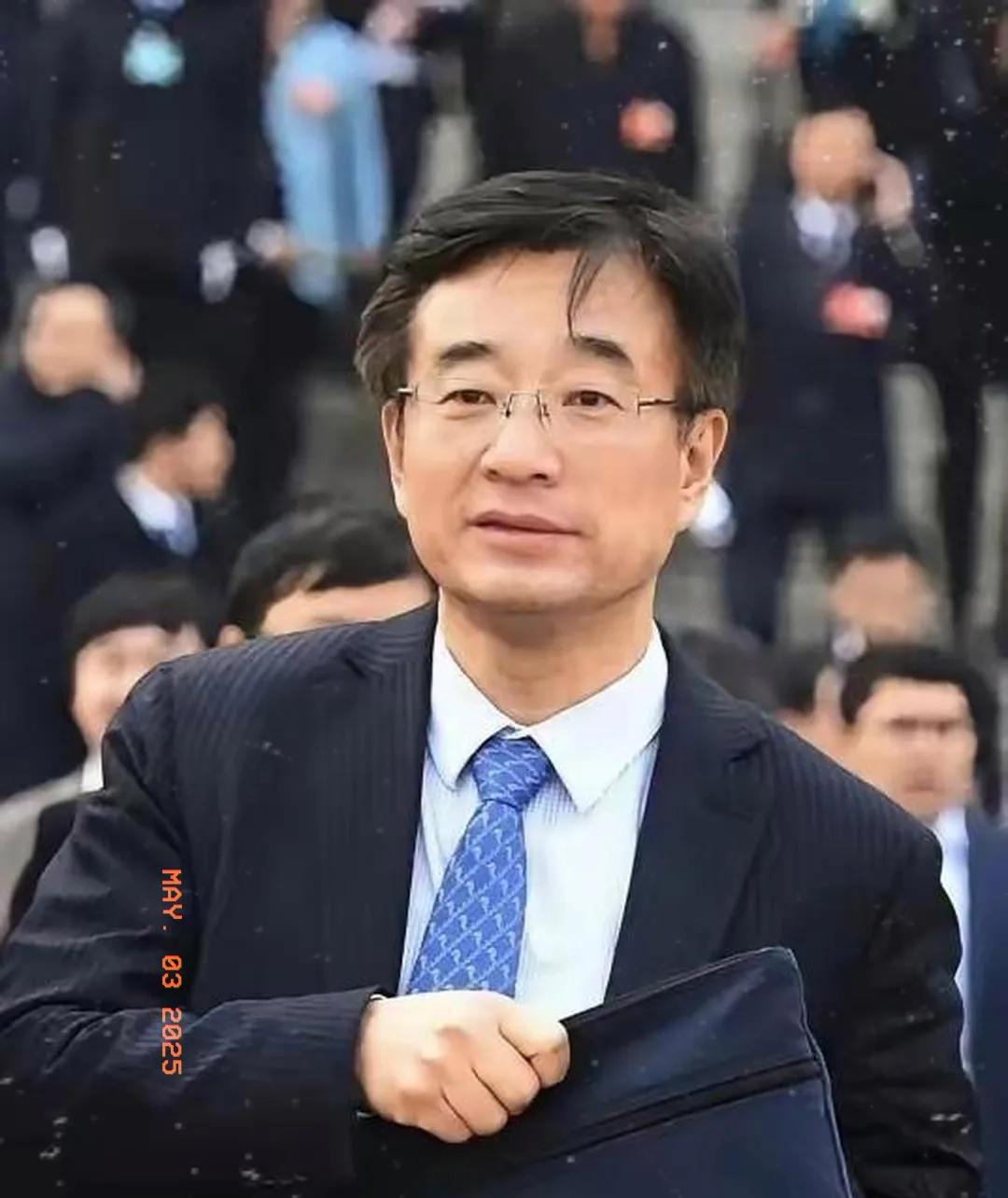 饶毅的一番言论，让协和王辰院士力推的4+4医学教育模式背后的深层意图，逐渐浮出水