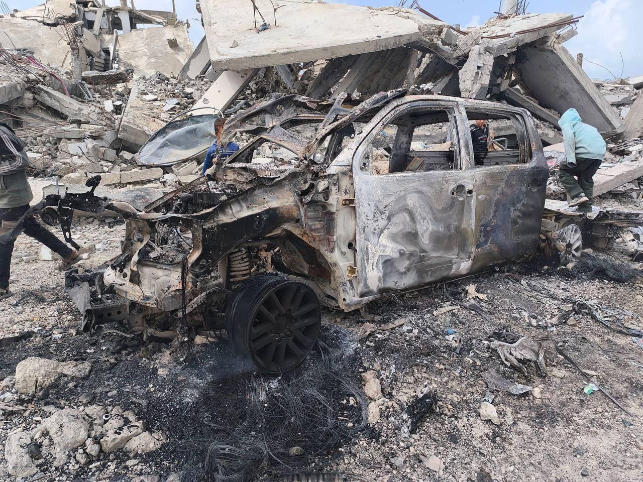 哈马斯战士还在抵抗，但高级头领已经同意，交出数千支自动步枪！哈马斯战士仍在加沙