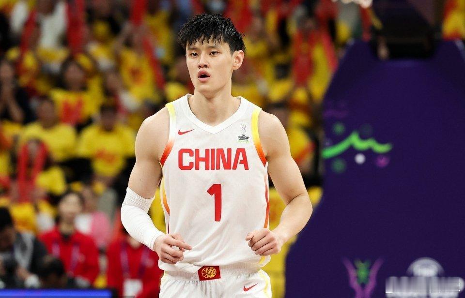 中国男篮官方：曾凡博尚未完全恢复，还达不到随队出战亚洲杯的状态，将返回北京队进行