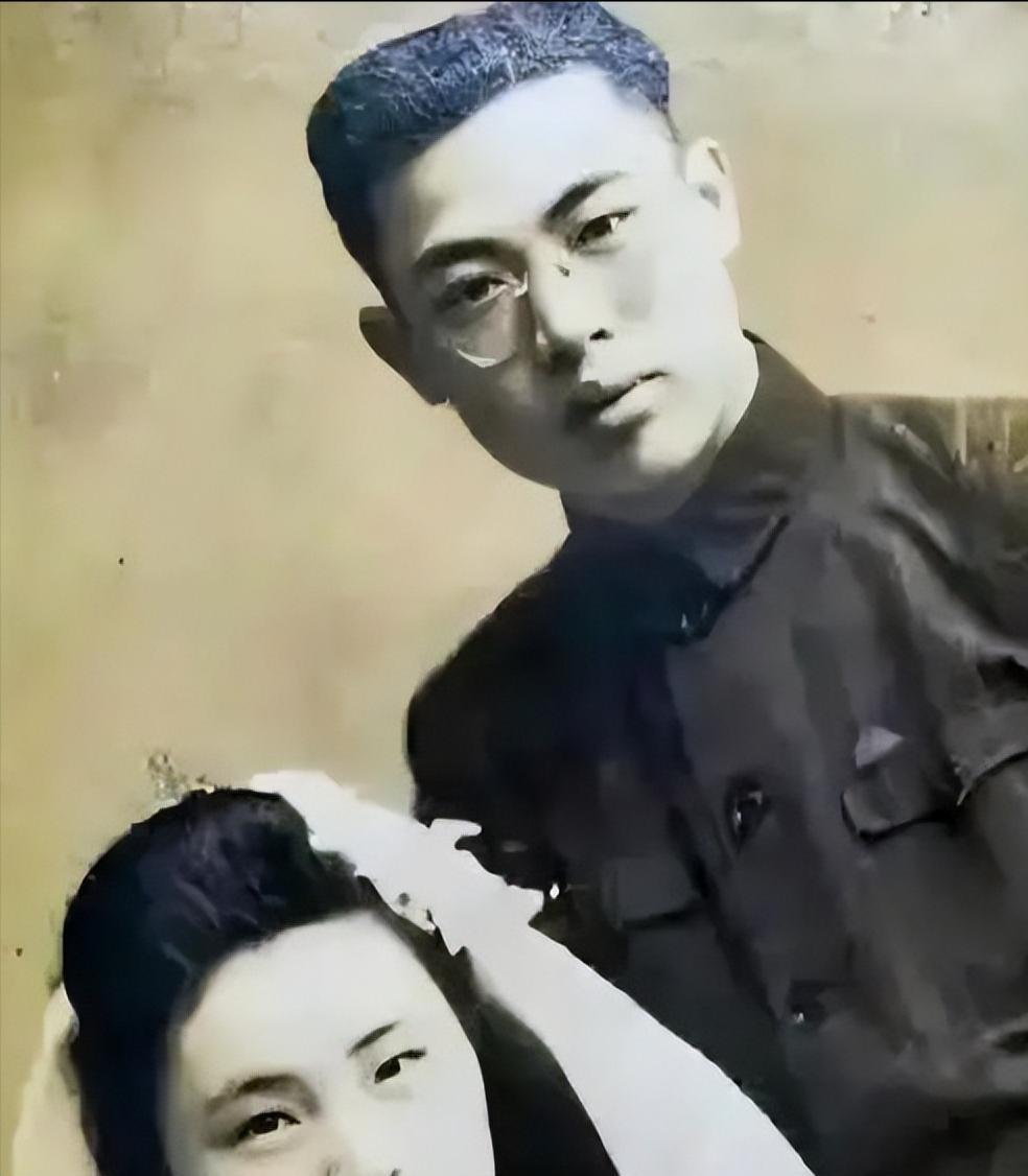 1928年，日本富家女不顾家人反对，远嫁数学家苏步青。哪料，日军侵华期间，富家女