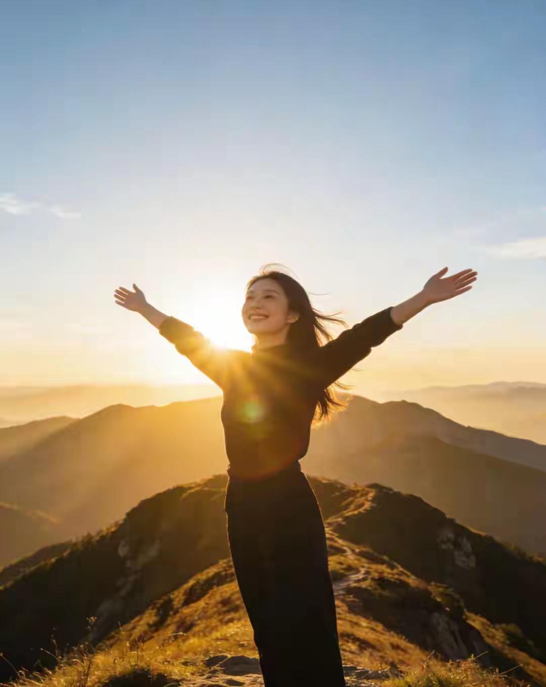 人生再难，也有两条路人生再难也有两条路你信吗？我被命运推到悬崖边以