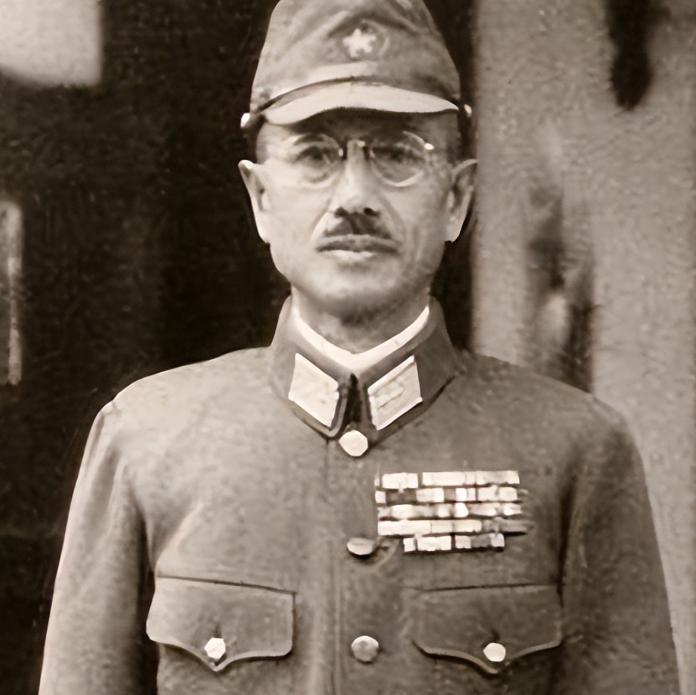 1947年，一名鬼子指挥官在广州被执行枪决，行刑的战士对着鬼子连开了三枪，监督行