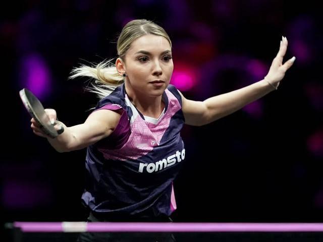 “妖精”斯佐科斯遇到了“克星”！这个“克星”是对手，又是搭档。她就是奥地利选手波