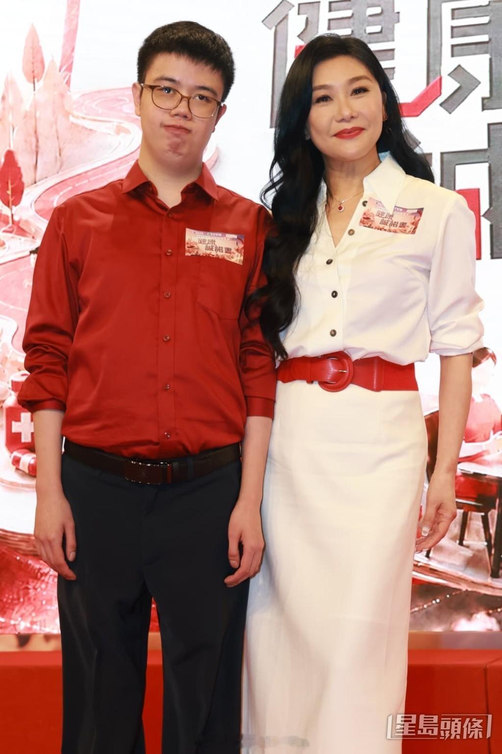 黄翠如爆料萧哈哈17个月大就碰壁被拒爱，连诗雅女儿数次拒绝，张慧仪儿子陪录节目紧
