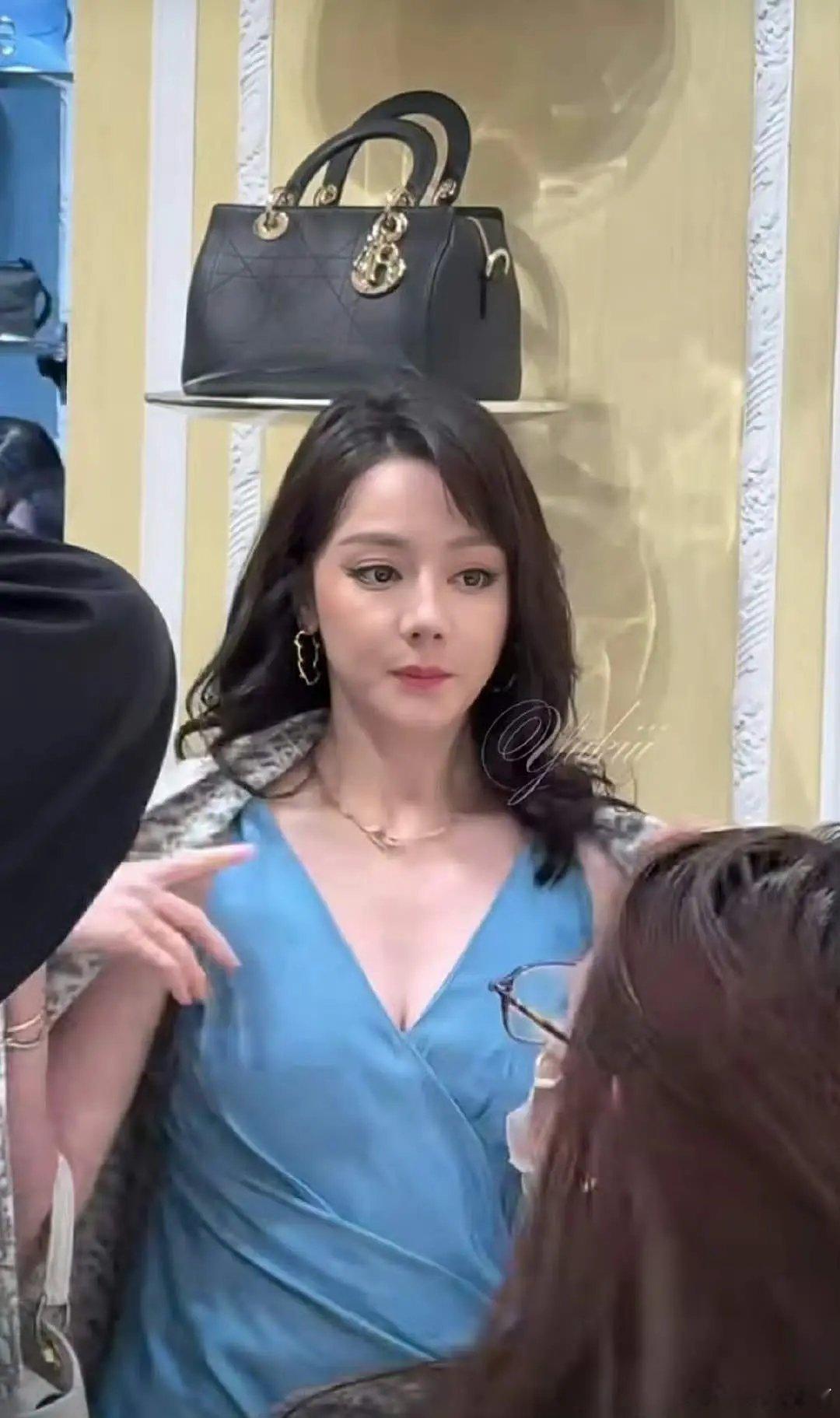 迪丽热巴粉丝不要怪化妆师了她就长这样