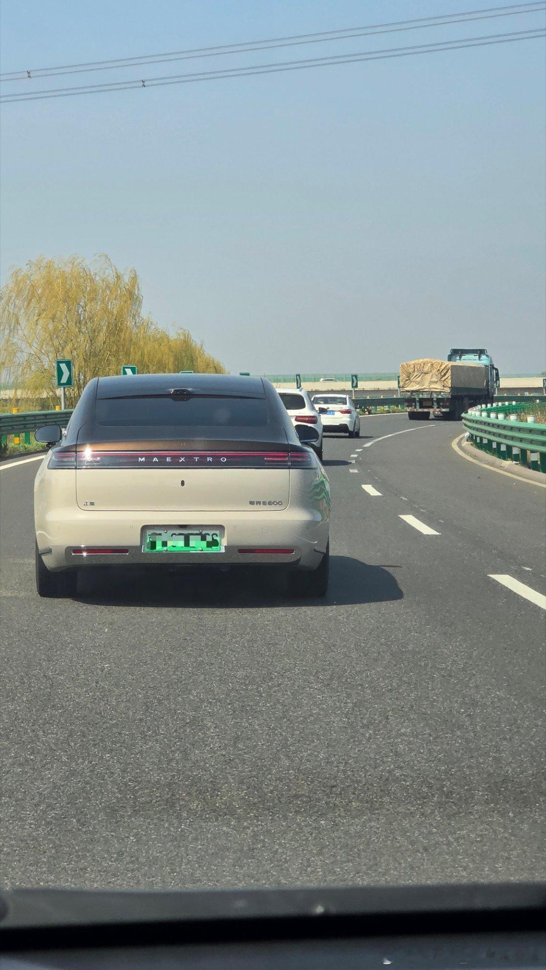 很尊啊，这是哪位老板的？尊界s800尊界s800这一界太尊了