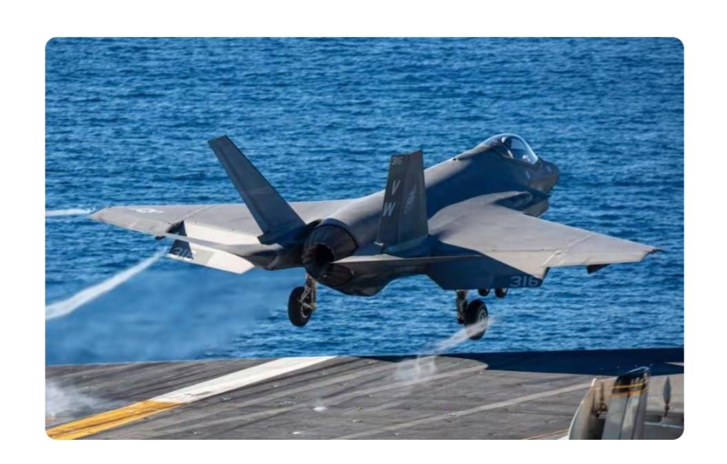 美军巡逻机在南海找茬，为什么飞行员懵了？美军P-8A在南海闲逛时，发现来拦它