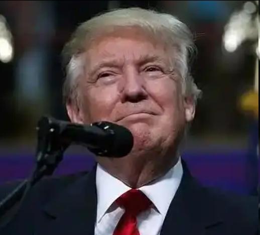 ☁全球有三位无法无天的狂人：一是特朗普，随心所欲、肆意妄为，翻江倒海毫不在