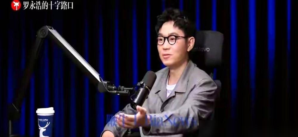 给公司赚了3个多亿，最后工资一万。​就问你，这班你还上不上？​这事儿听着