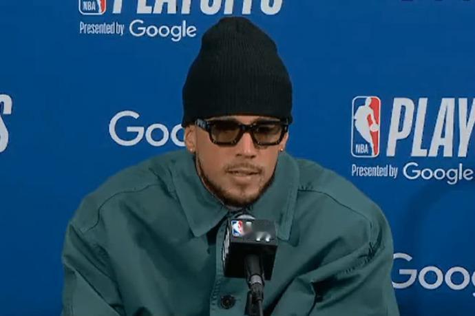 荒谬！NBA对布克的处罚出来了：布克因公开批评裁判被罚35000美元，取消