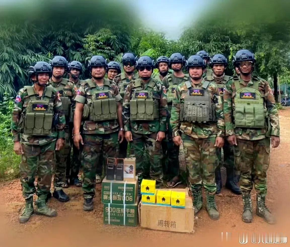 这仗还怎么打？柬埔寨军队的干粮竟然也是援助的：上面还印着非常清晰的文字……