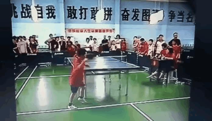 00后真是透明的一代啊大头5岁时打球的视频都流出来了还有一张和现在25岁发