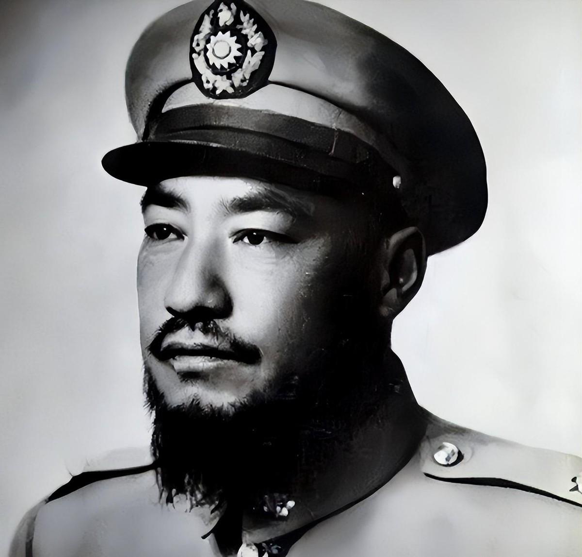 1957年马步芳前往麦加朝觐，现场却遇到有人愤怒大声斥责，并表示要当众打他耳光！