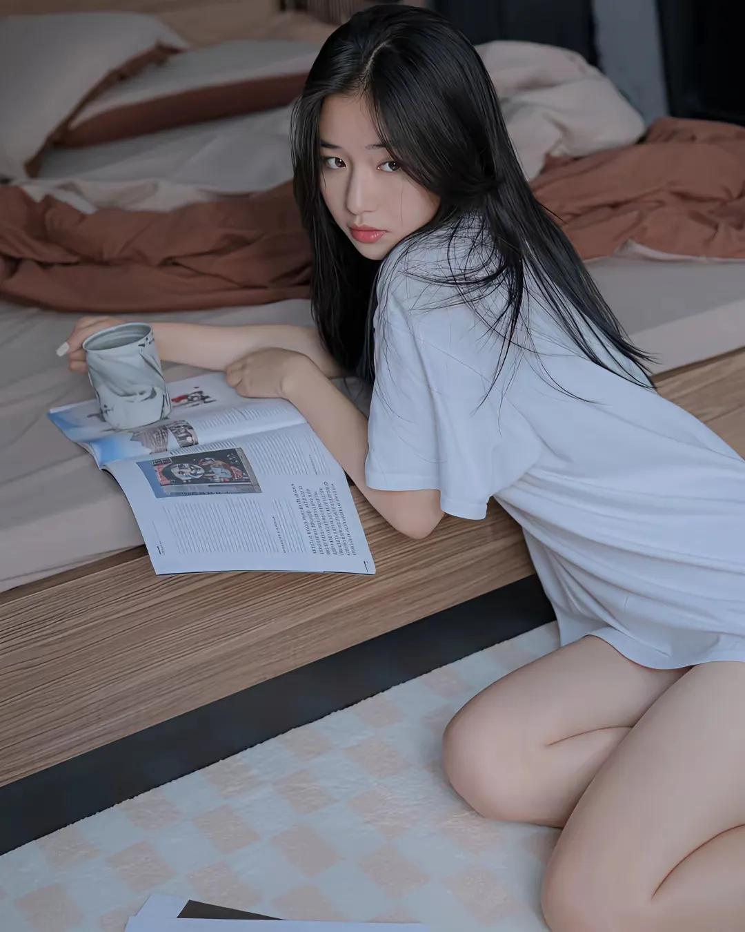 百无聊赖，无所事事，于世为闲，身无长物。