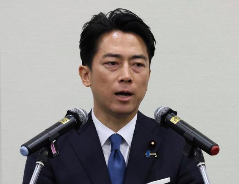 举目无援！日本现在最绝望的人不是早苗，是小泉进次郎！小泉进次郎的日子，