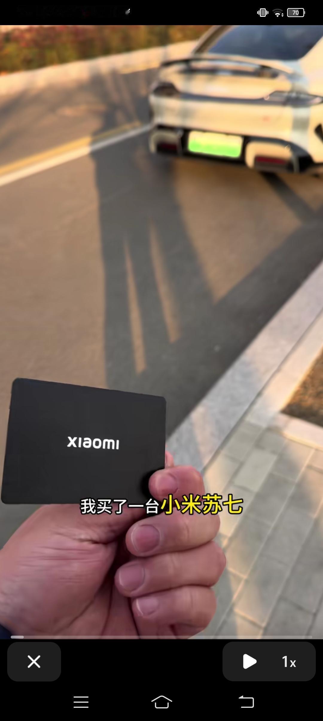 山东。某米俗妻“车主”发视频吐槽:我买了一台俗妻，一开始朋友都说“太帅了，让我借