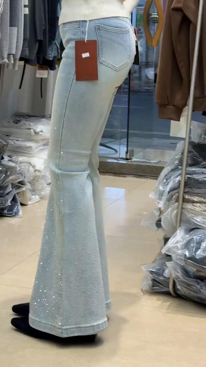 再掏张牙，过来。