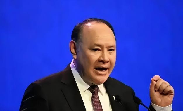 菲律宾防长特奥多罗最近可是飘得没边了，铁了心要拿中国当垫脚石上位！结果呢？老杜家