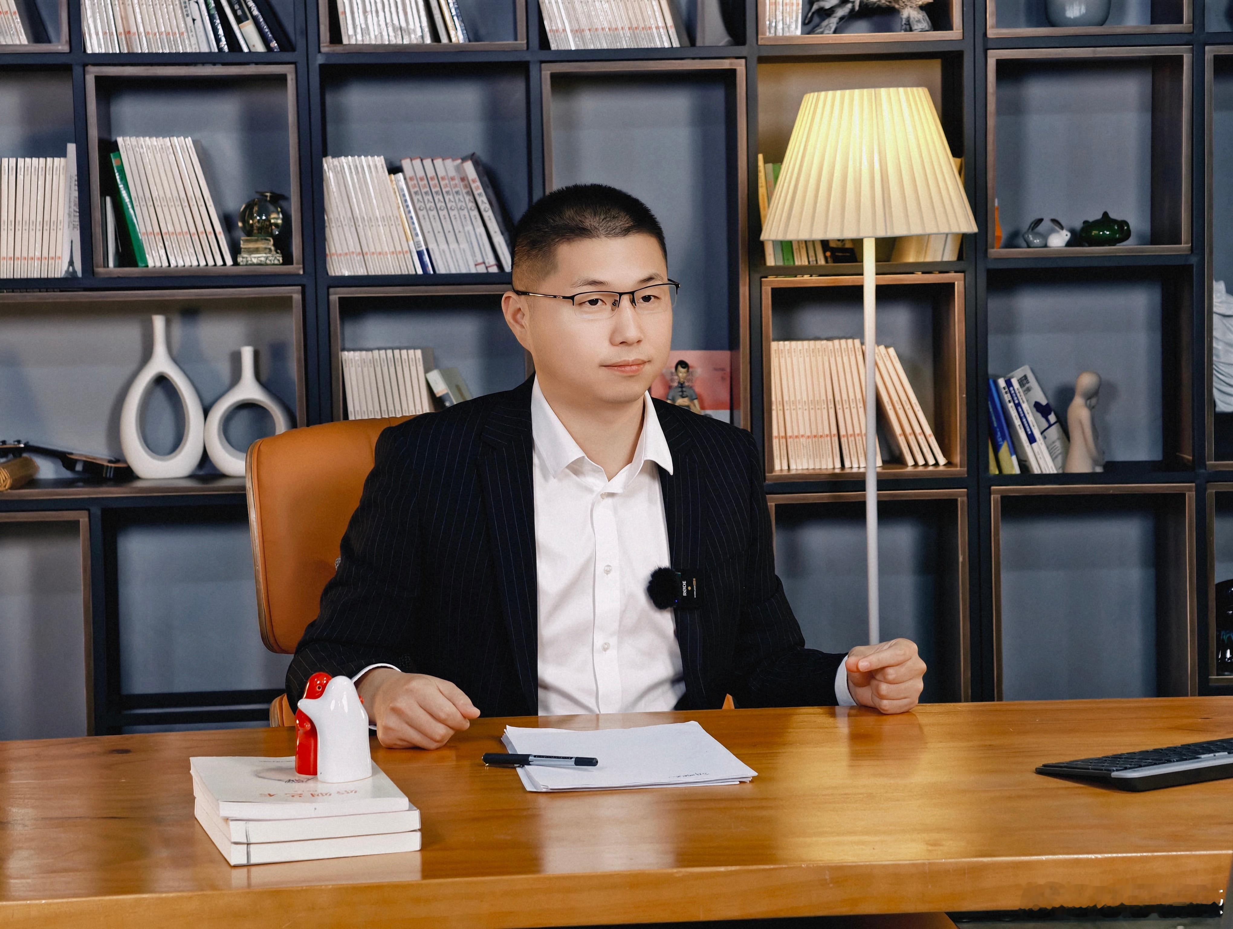 男人变心后，夫妻生活会有什么变化男人变心这件事，很少会突然摊牌。更多时候，会先在