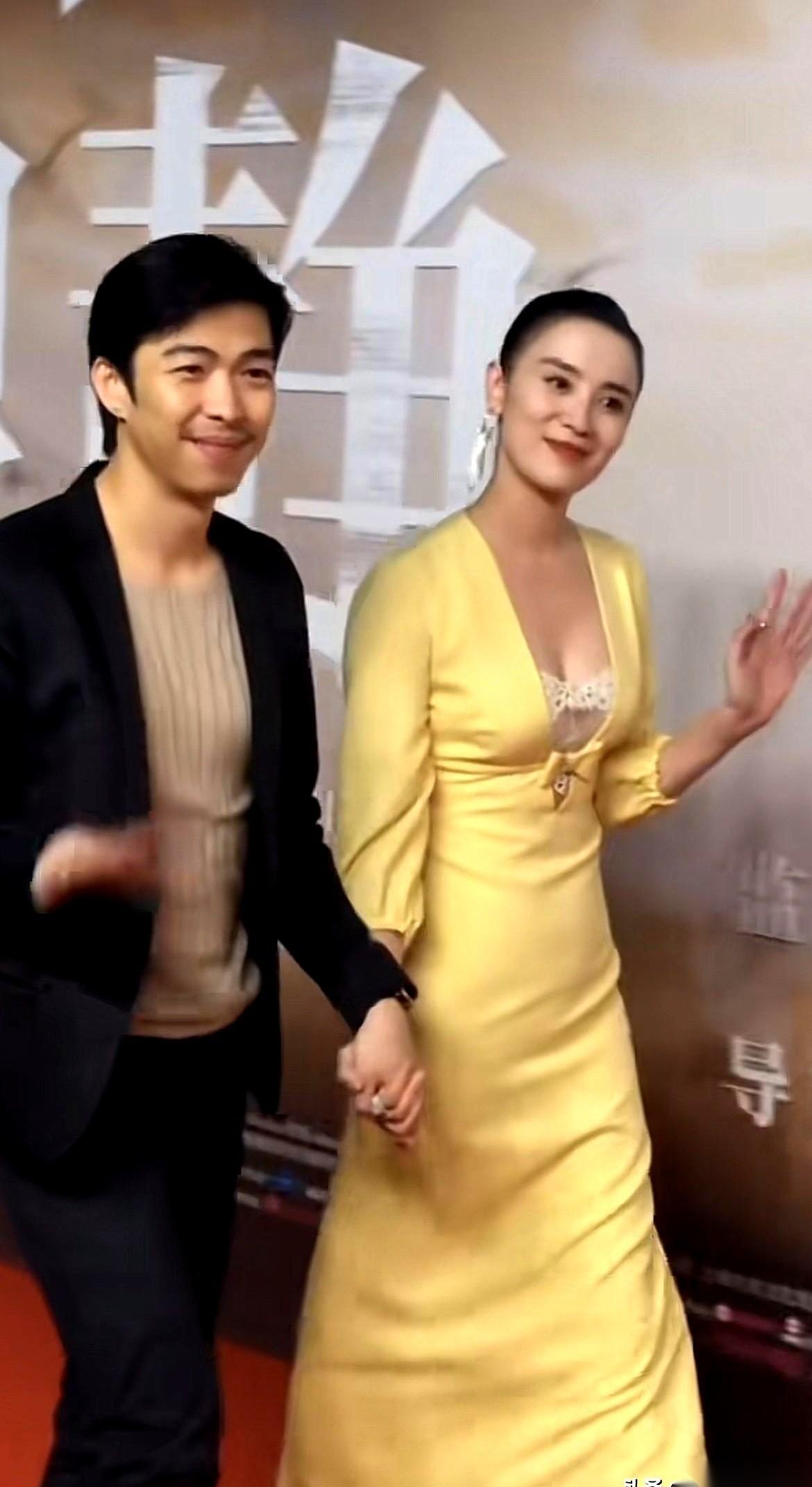 有一种女人，你最好别惹。就是敢梳大光明，把头发全部向后箍得紧紧的，连一根刘海都