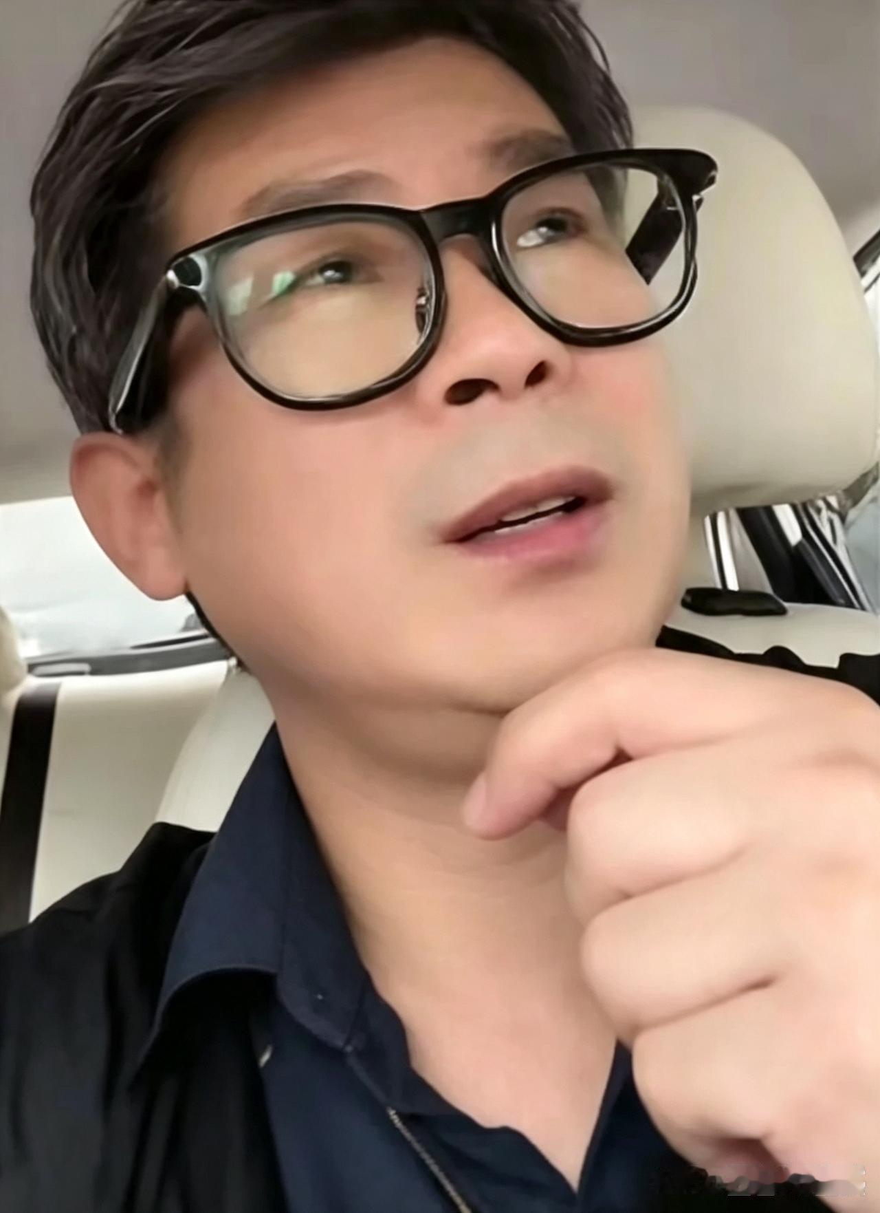 整整六年，恒苏直播从不求礼物，不求打赏，不求热度。哪怕一颗小小的小心心，他都不