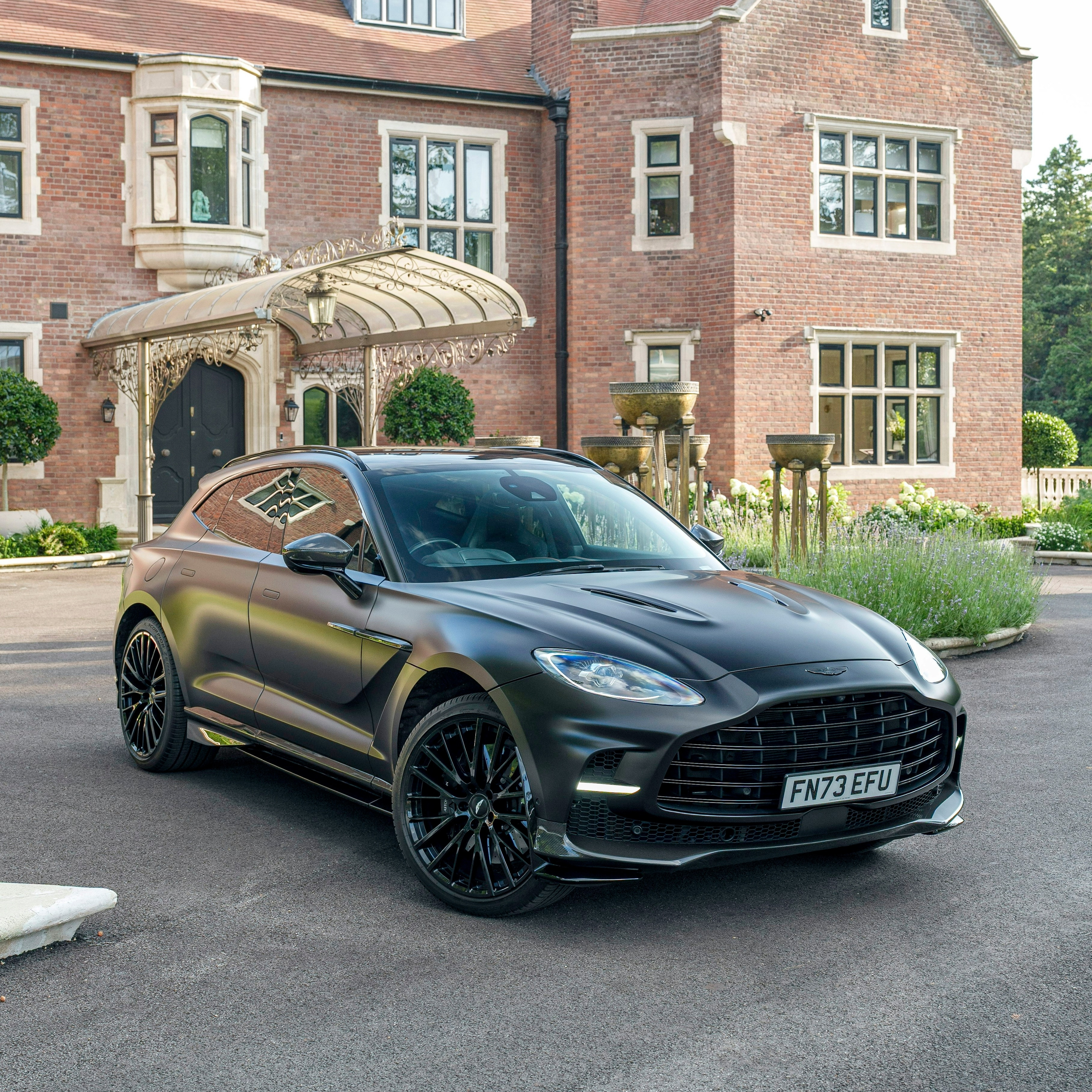 2024AstonMartinDBX707阿斯顿·马丁dbx丨twi