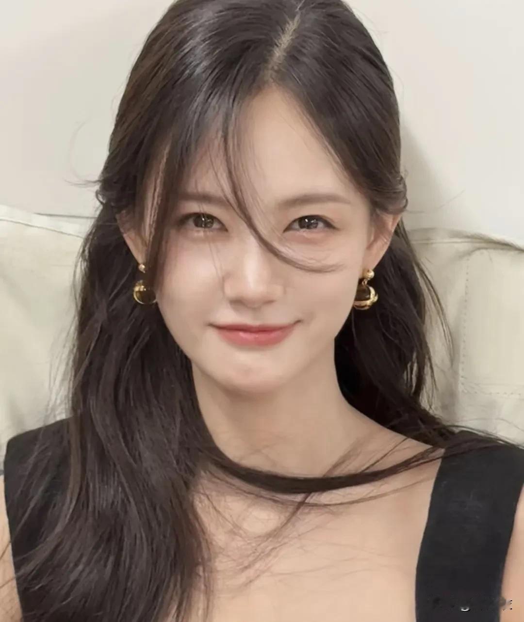 李一桐拍摄了很多电视剧，但她却一直都是不温不火，现在我总算是知道原因了。因为