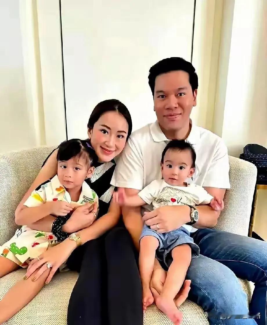 佩通坦是泰国国王亲戚？那么辞去总理，继续担任文化部长也不意外了？首先佩通坦能继