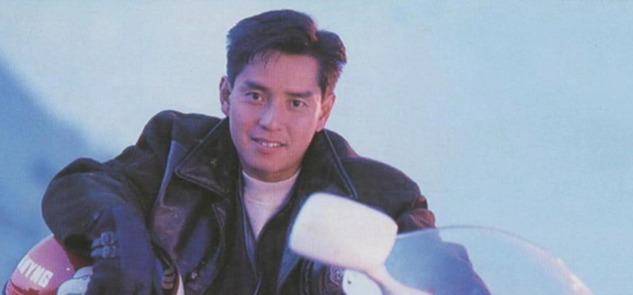 1996年，丁克的谭咏麟突然对妻子杨洁薇说：“我把十亿家产都给你，我要让儿子回家