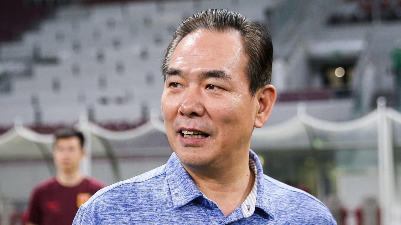 蔡振华：中国乒坛传奇，2018年卸任体育总局副局长，正式退休，回到老家无锡生活。