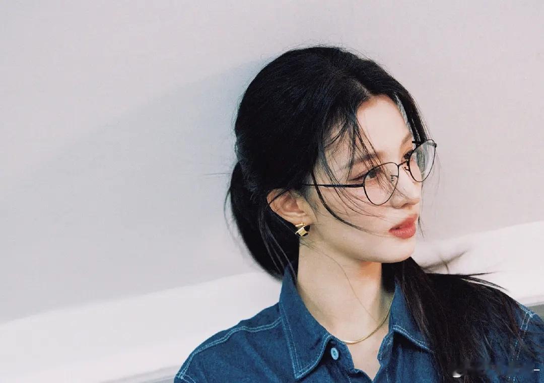 王楚然这套写真拍的怎么样