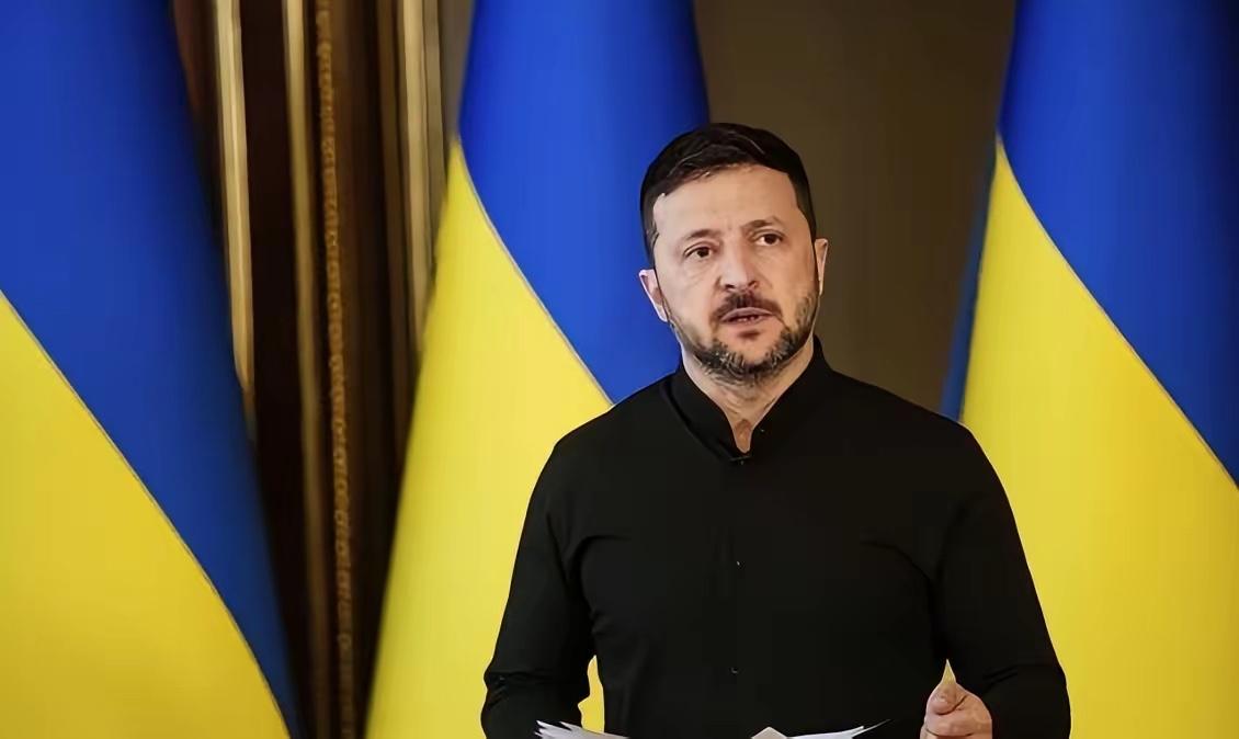 乌克兰都快打灭国了，为什么还不愿意投降？其实说白了，不是不想，而是不敢！​人们