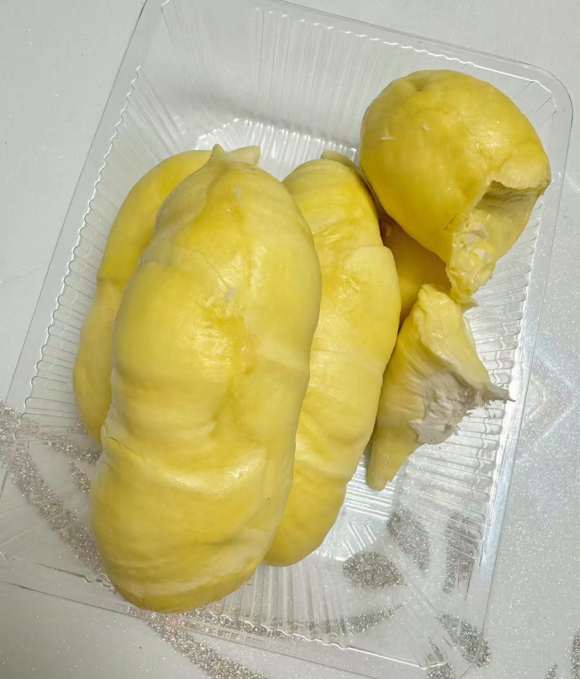 在宿舍怎么分榴莲比较合适？