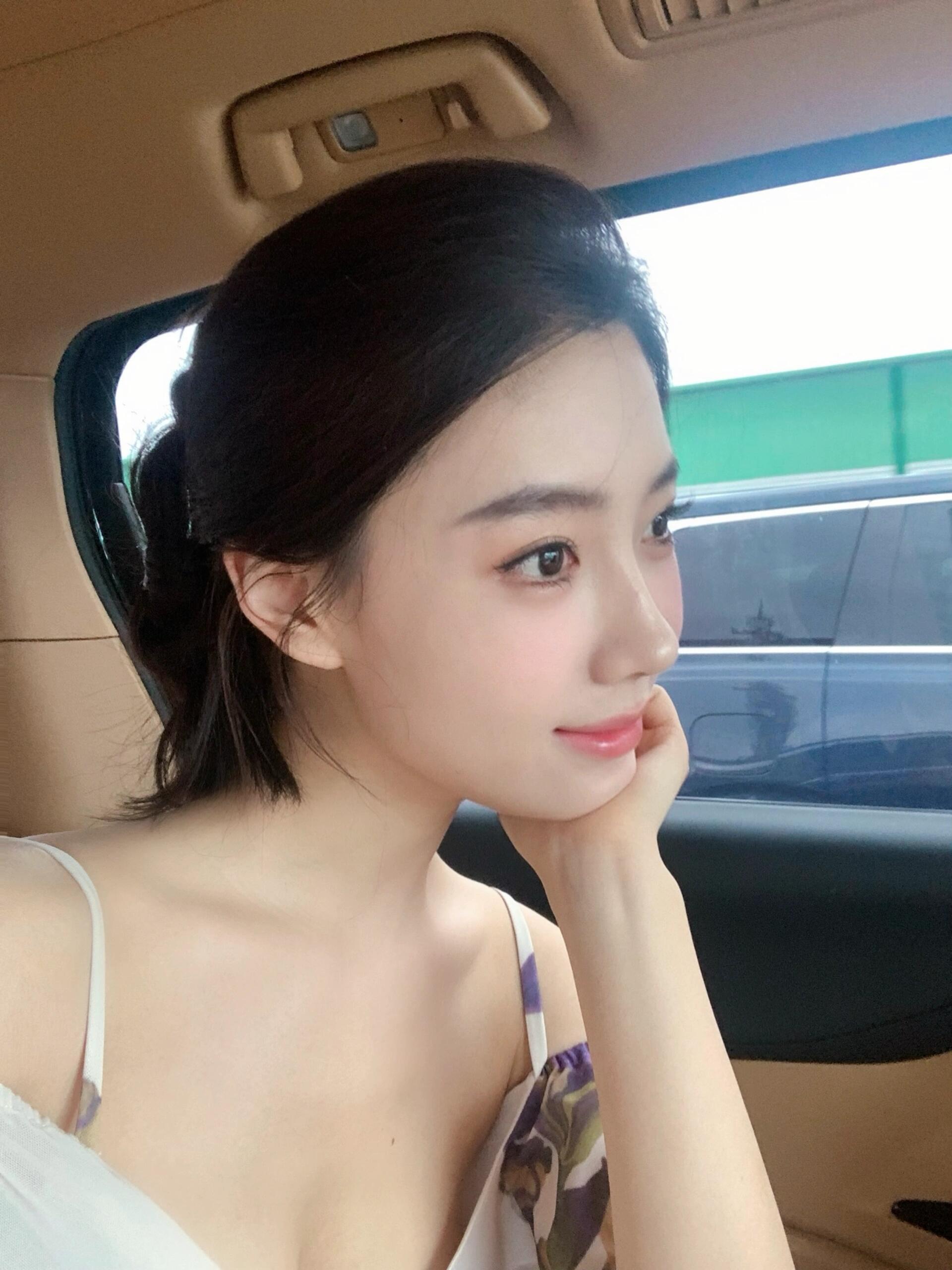女人味三张（张子榆​​​