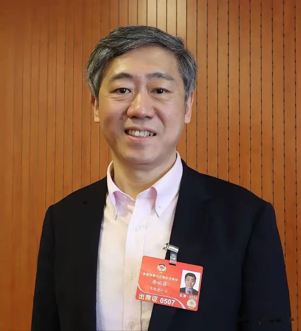 利润、土地出让金和烟草税往桌上一拍，账目清清楚楚！根本不是国家没钱，而是这笔钱打