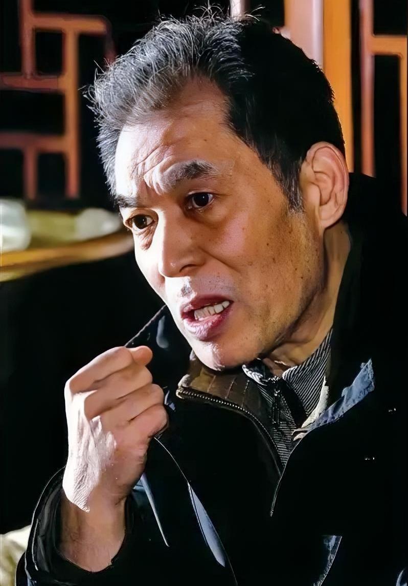 梁晓声说：“你没富过，就不知道富人有多现实；你没穷过，就不知道穷人有多残