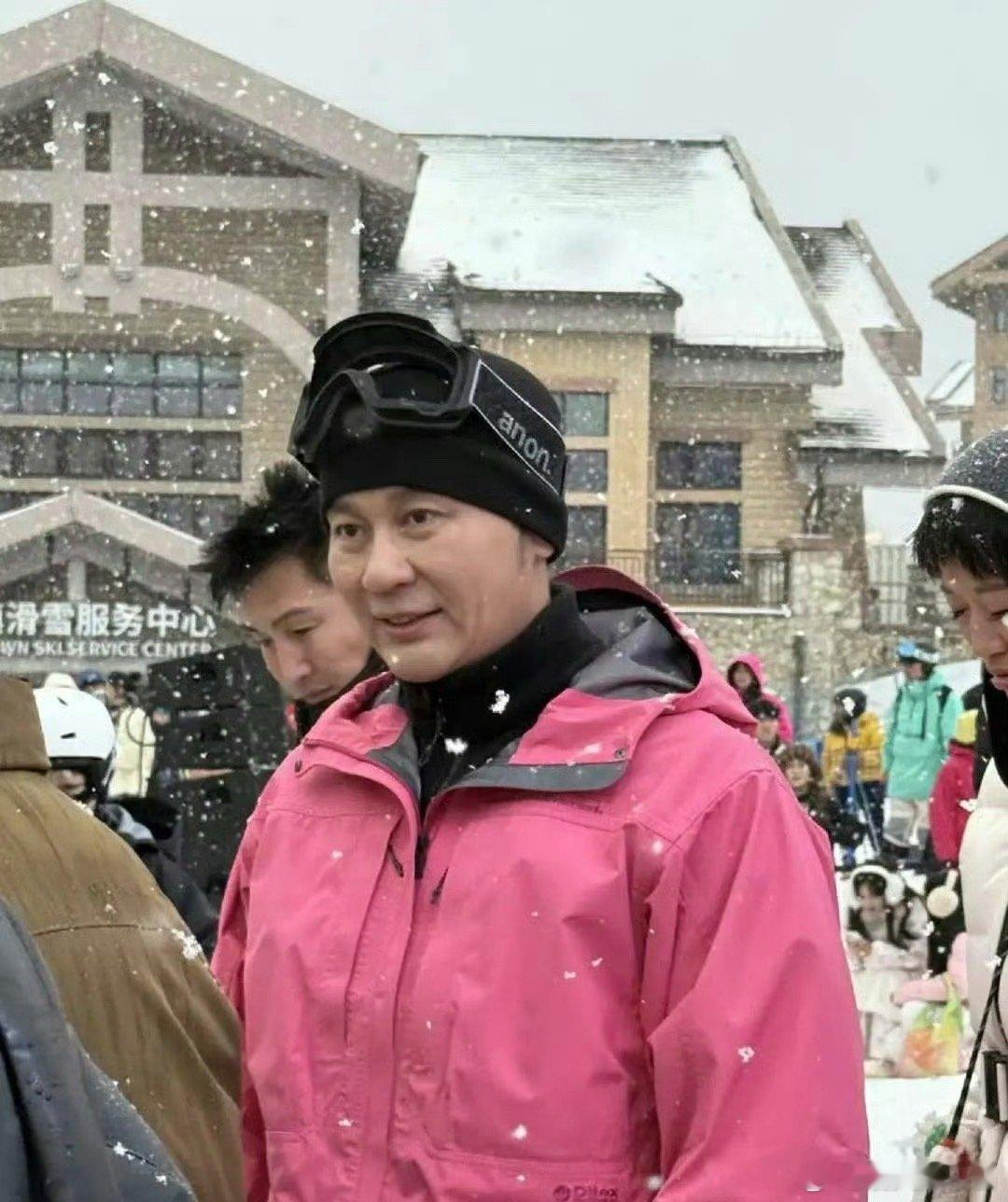 李晨看起来真的年龄大了