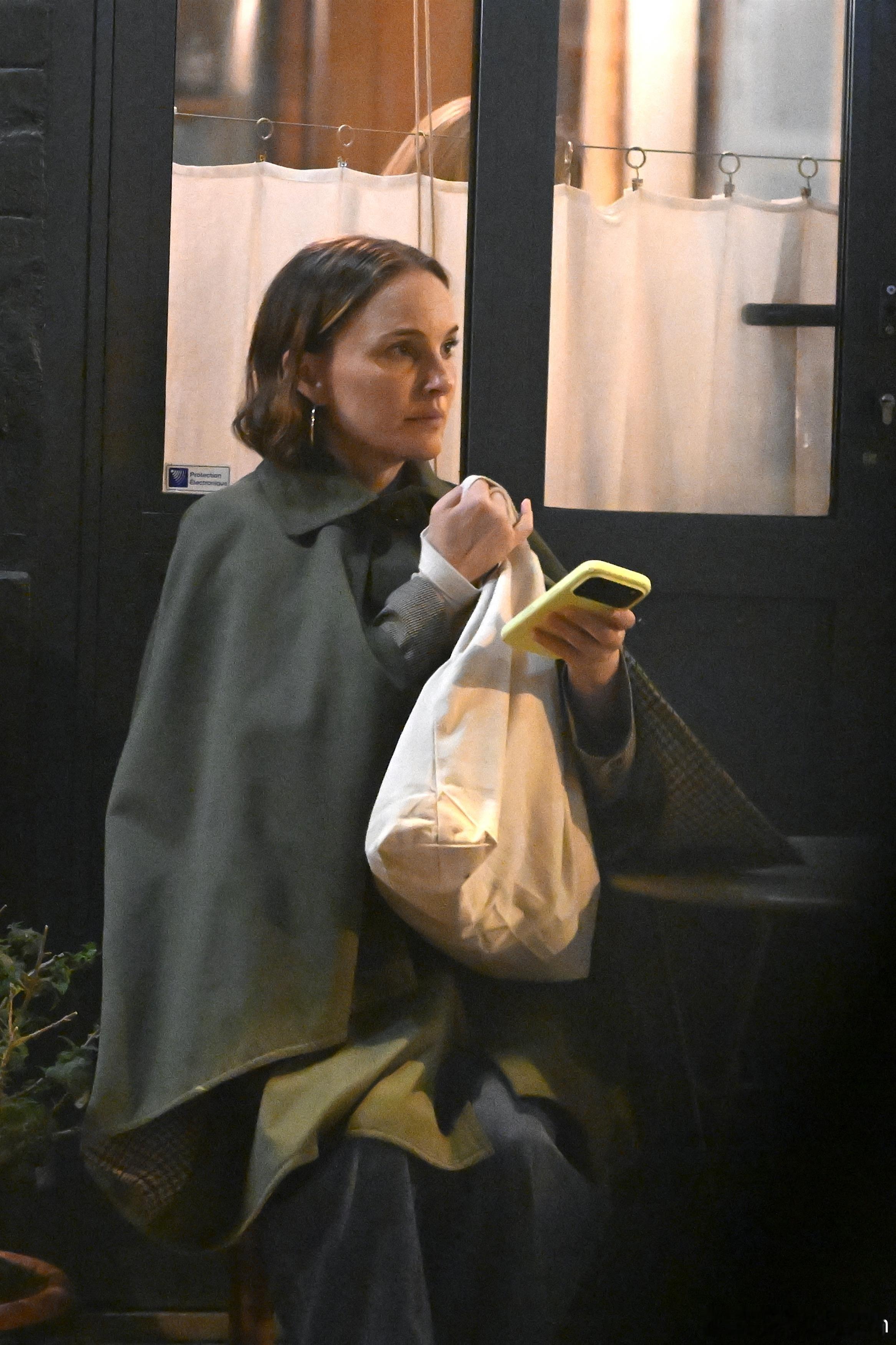 怀有身孕的natalieportman娜塔莉波特曼和男友TanguyDest