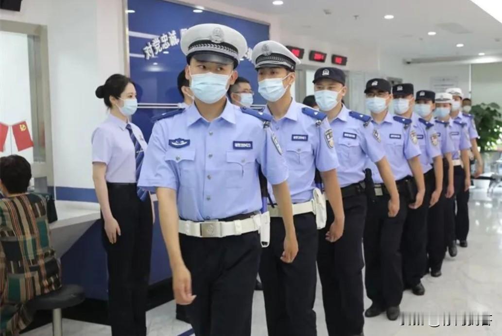 都说辅警除了考公以外,没有别的途径可以转正,其实辅警并不是只有考公这一条途径,如